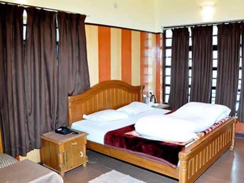 Ashokas Naini Chalet Nainital Εξωτερικό φωτογραφία